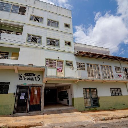 Flat Bem Legal Caldas Novas Εξωτερικό φωτογραφία
