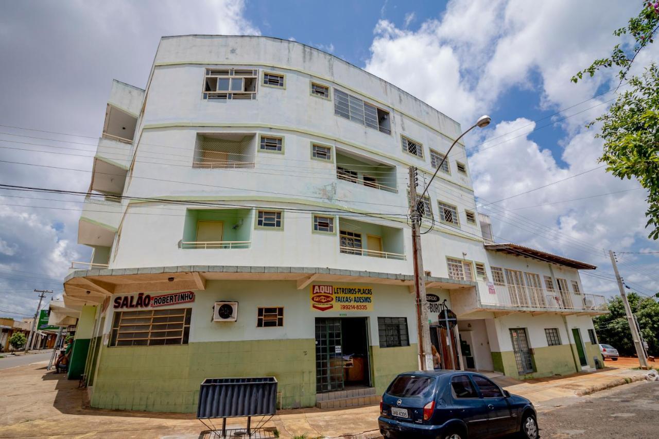 Flat Bem Legal Caldas Novas Εξωτερικό φωτογραφία